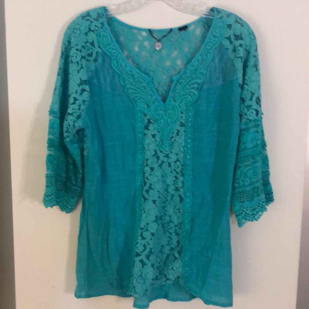 Buckle size women’s large teal lace crochet top